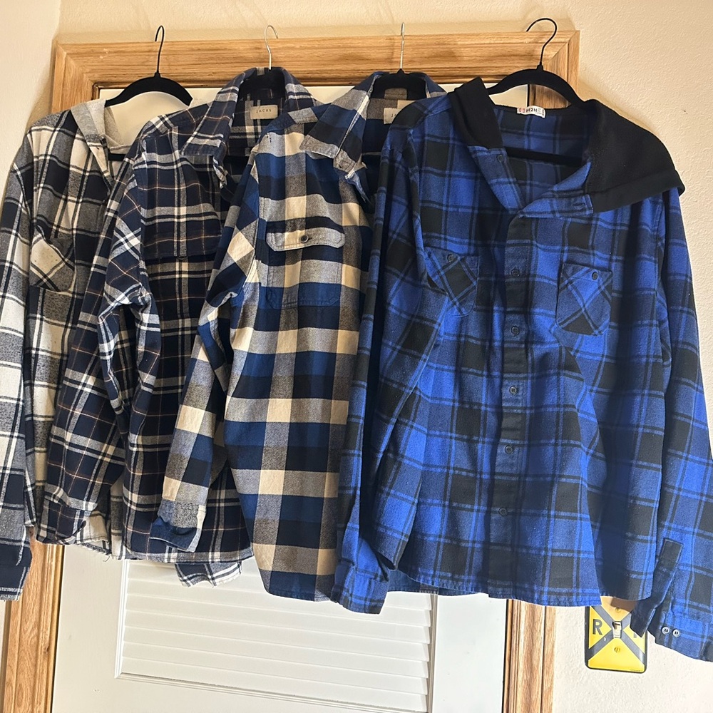 Four men’s XXL and 3xl button down shirt